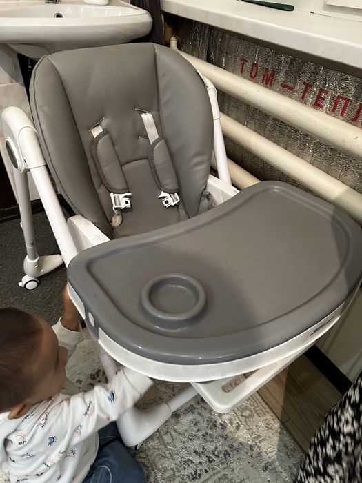 Детский стульчик для кормления