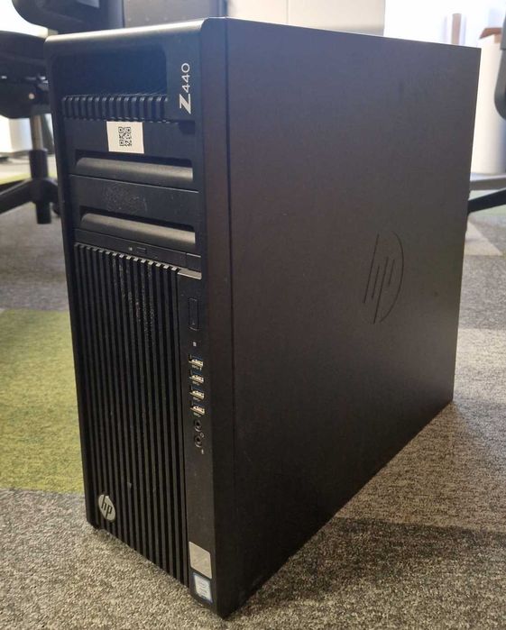 HP Workstation Xeon v4 | 32GB RAM | Stocare Masivă 2TB | Video 4GB