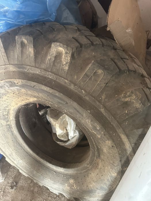 Cauciucuri 14.00-R20 , 14.00-20