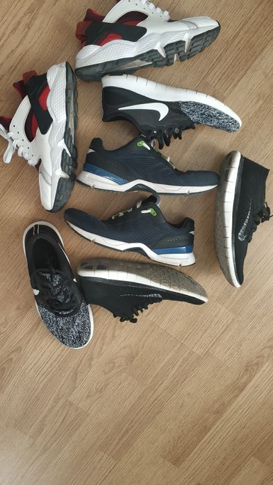 Маратонки 42-42,5 27 см