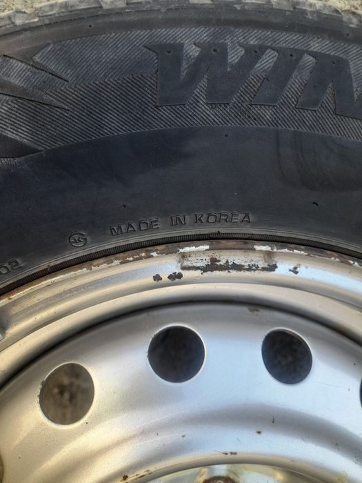 Две шины на лето.