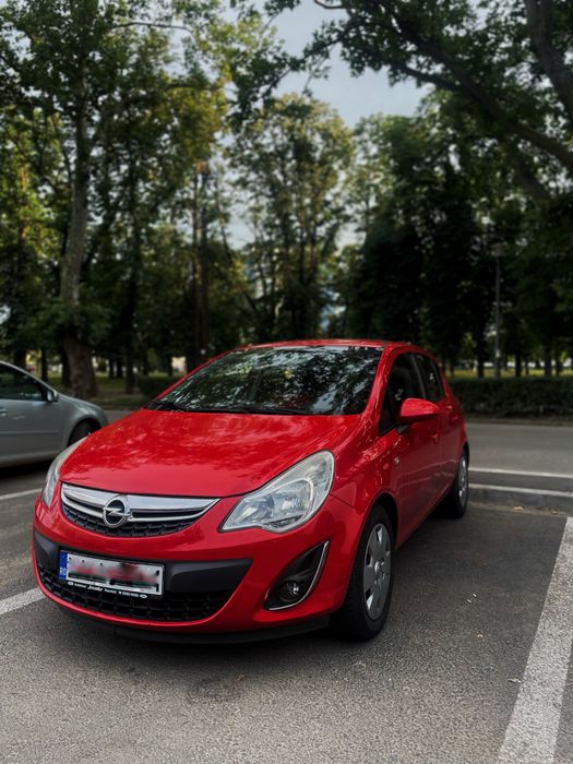 Vând Opel Corsa 1.2 – 2011