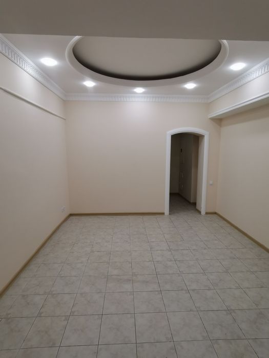 Срочно в аренду 50 кв.м Цум Ц7 Центр Метро Космонавтов 1 этаж 1 линия.