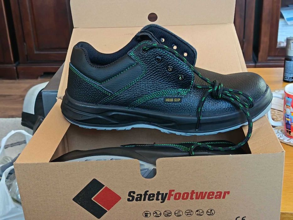 Работни обувки Safetyfootwear 45