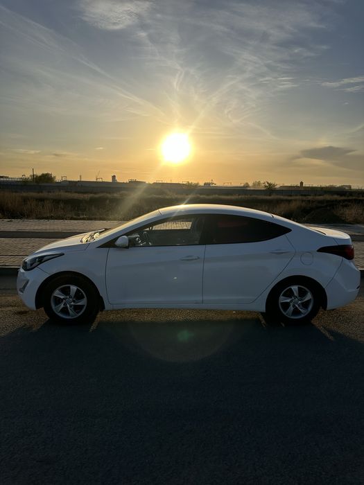 Hyundai Elantra 2014