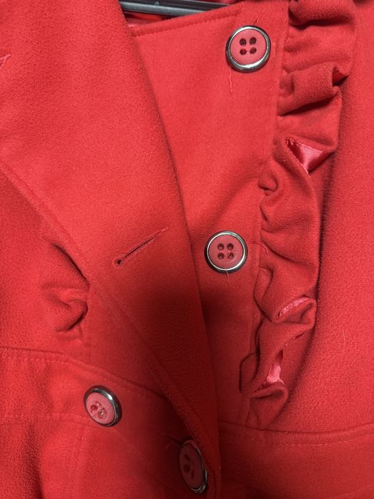 Дамско елегантно червено палто”Atmosphere”