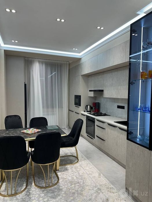 Продается 3/4/9 105м2 в Шахристанская, Новостройка