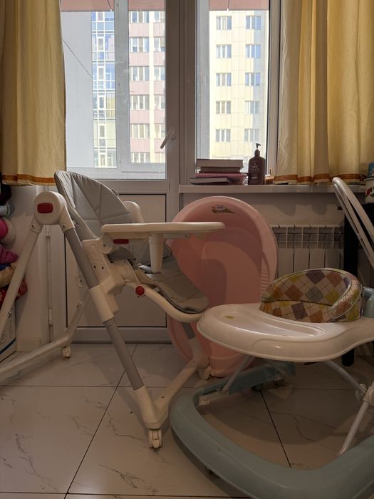Хадунок,ванна,стульчик для кормление