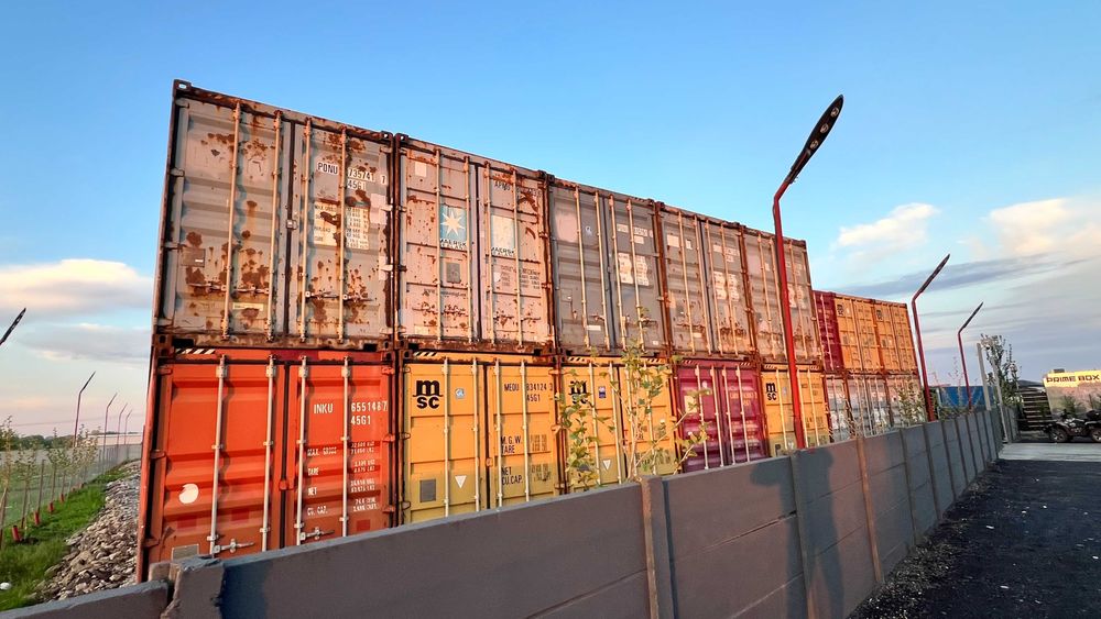 Containere maritime 20 picioare si 40 picioare