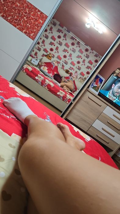 Dormitor cu salteaua inclusă