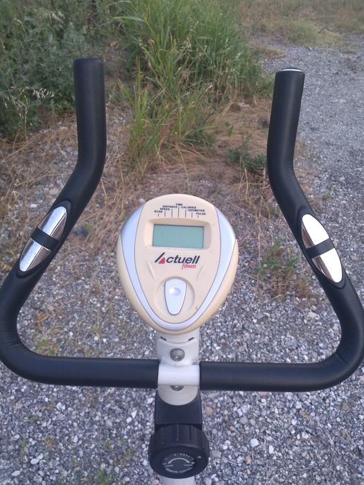 Велоергометър ,Aktuell,, за ремонт / части .