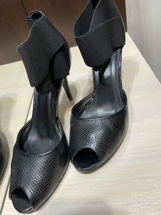 Женская обувь