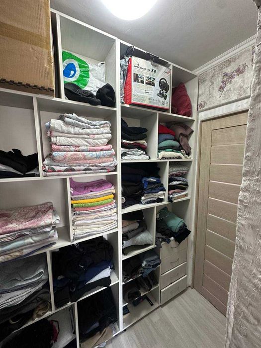 Продам 2 комнатную квартиру