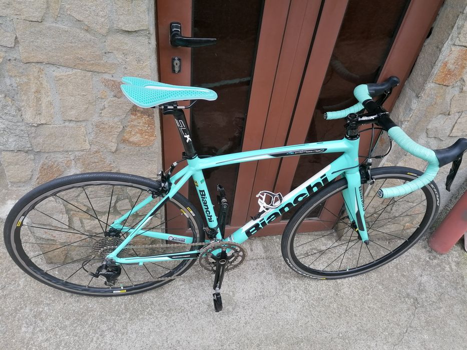 Шосеен BIANCHI  2*11 Shimano 105