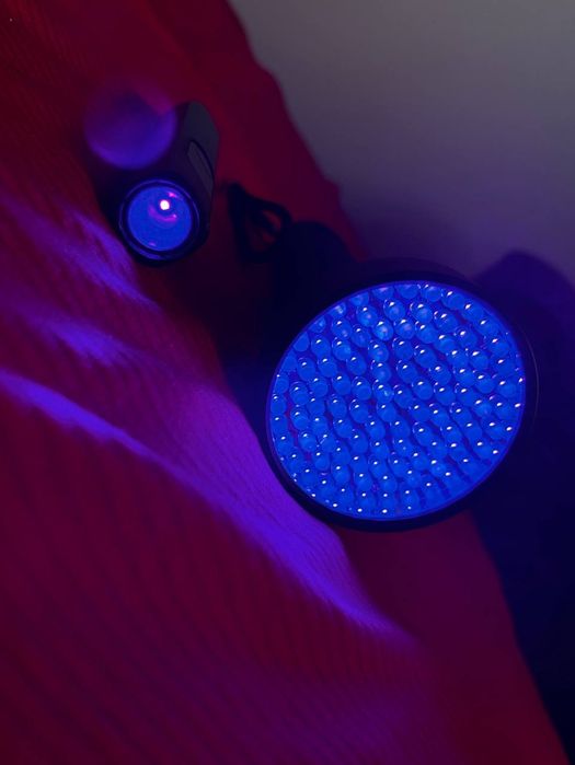 Ультрафиолетовый фонарик