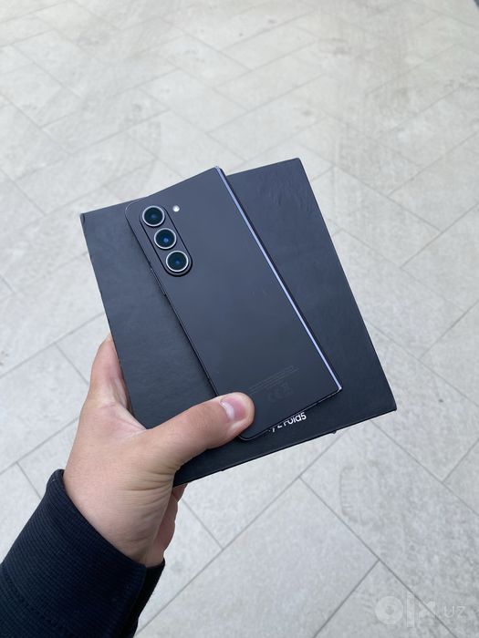 Samsung Galaxy Z Fold 5 Ideal 12/512GB Vietnam