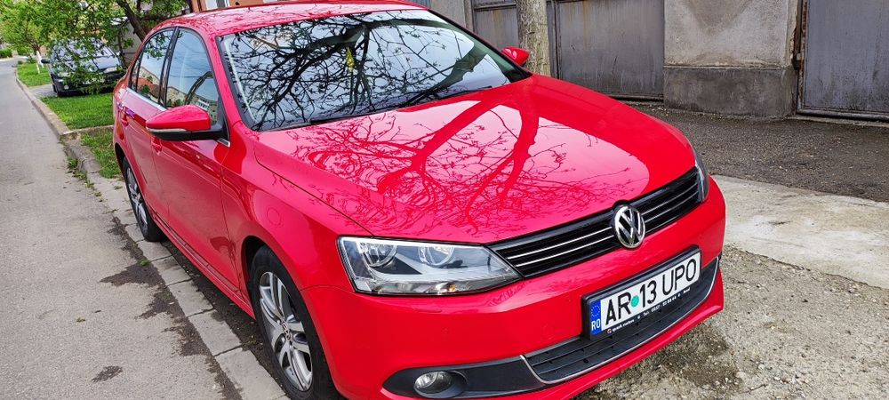 VOLKSWAGEN Jetta 2012 — imagine 2