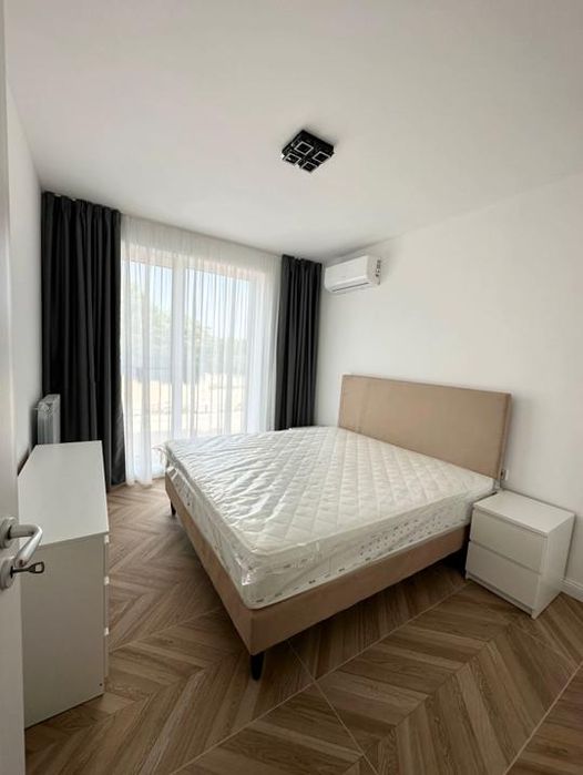 Дава се под наем Тристаен апартамент в София, Витоша - 91 кв.м за 1250 € - Снимка #4