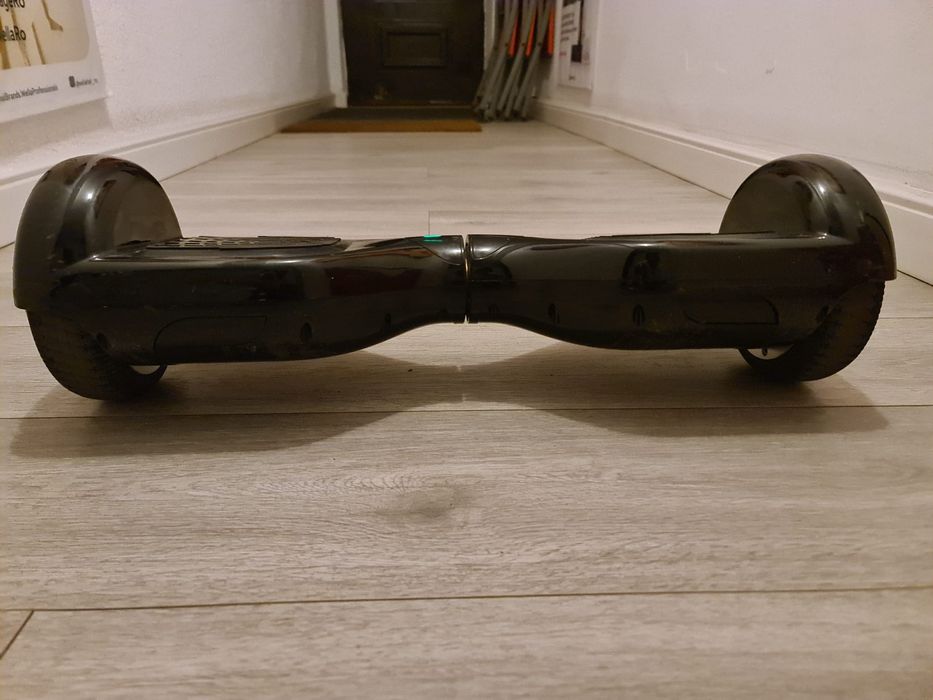 Hoverboard utilizat, funcționează foarte bine