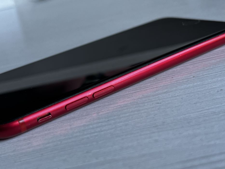 iPhone se2020 64gb