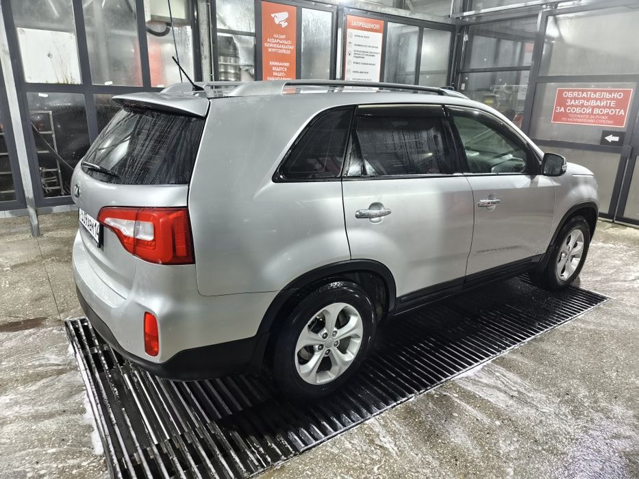 Продам Kia Sorento 2014 года