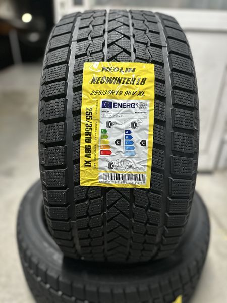 Нови зимни гуми NEOLIN L8 255/35R19 96V XL НОВ DOT БОРД 2553519