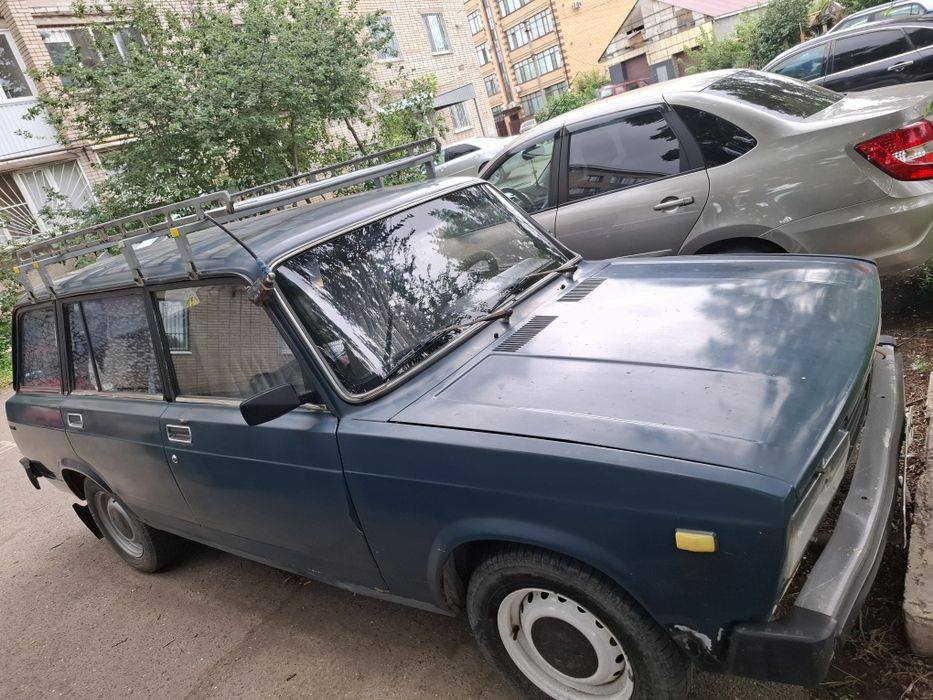 Продам машину жигуль 21043