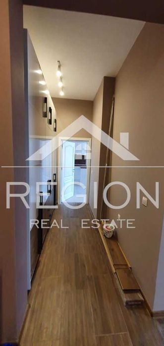 Дава се под наем Тристаен апартамент в Варна, Електрон - 85 кв.м за 648.21 € - Снимка #16