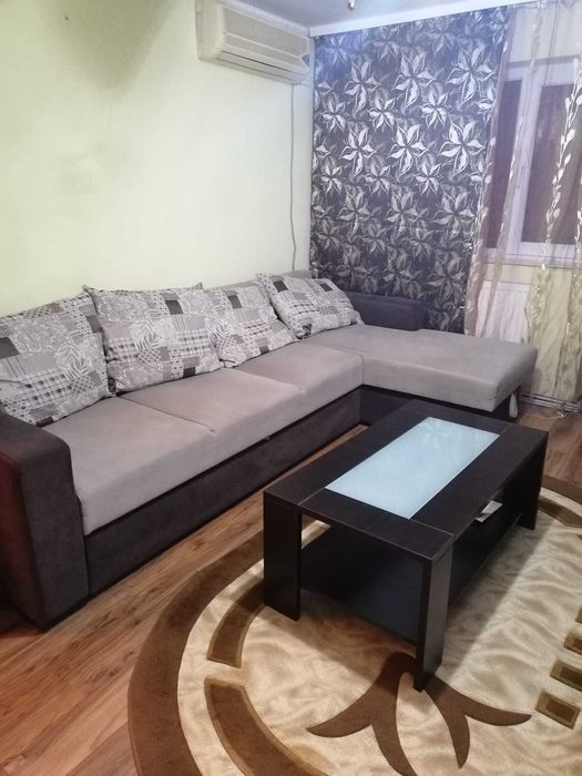 Inchiriez apartament Bdul.Dambovita