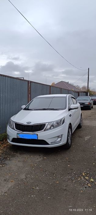 Продам машину Киа Рио