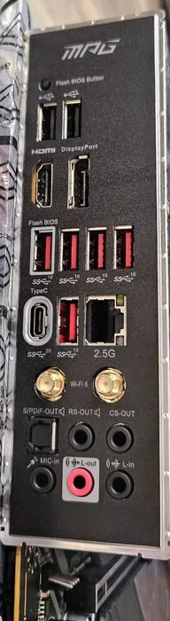 Материнская плата MSI MPG Edge Z690 Wi fi DDR4