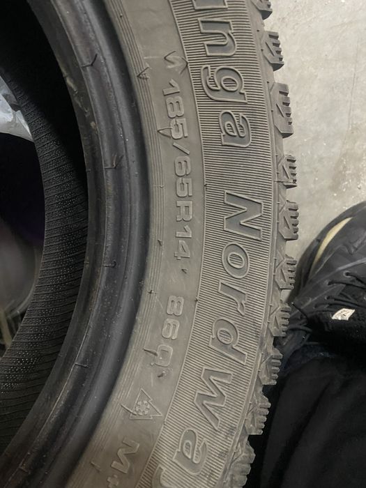 Продам шины зимние