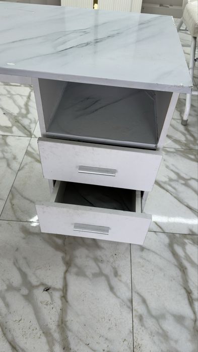 продаётся САЛОННЫЙ оборудование