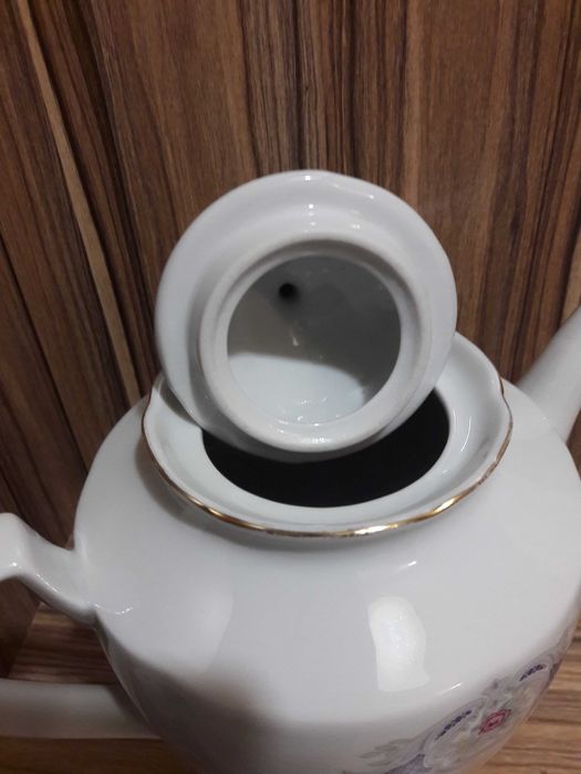 Порцеланов чайник - BAVARIAN''