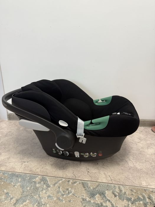 Продается автокресло Cybex с платформой