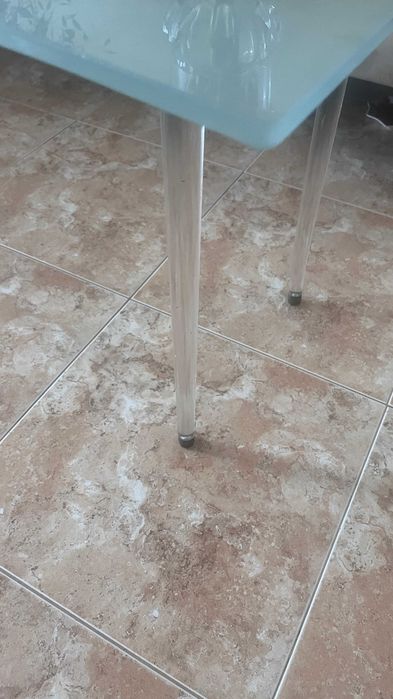 Холна масичка стъкло