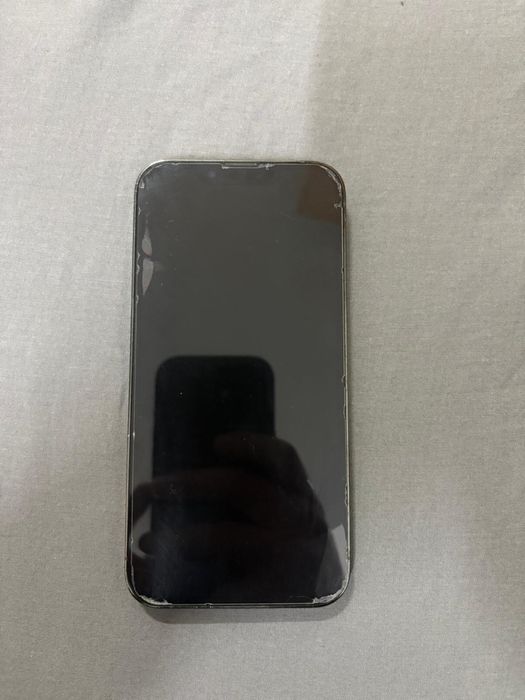 Vând-Iphone 13 Pro-