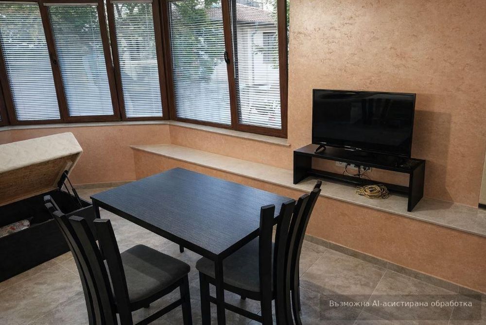 Дава се под наем Едностаен апартамент в Варна, Колхозен пазар - 40 кв.м за 298.86 € - Снимка #2