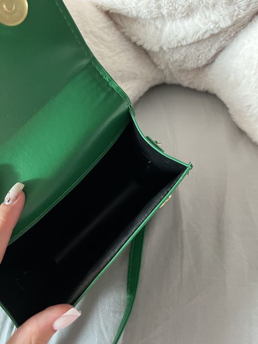 Дамска чантичка!