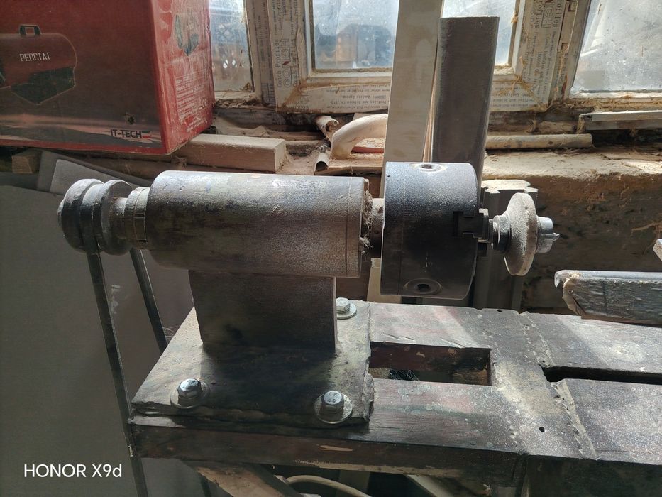 Токарный станок. Б. у