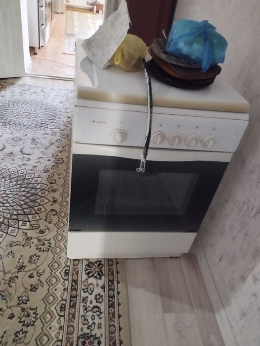 Газ плита 10мын gefest