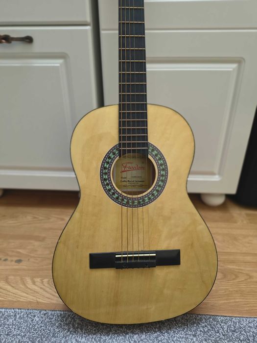 Chitara Acustica Freedom model CG300 tip 3/4N