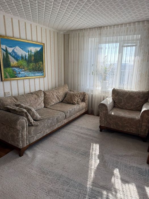 Продам    Диван