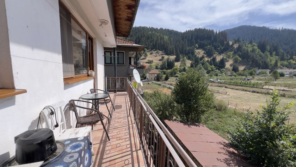 Продава се Етаж от къща в Чепеларе - 101 кв.м за 1090 €/кв.м - Снимка #10