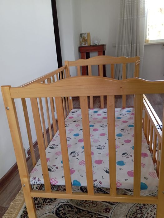 Продам детский манеж