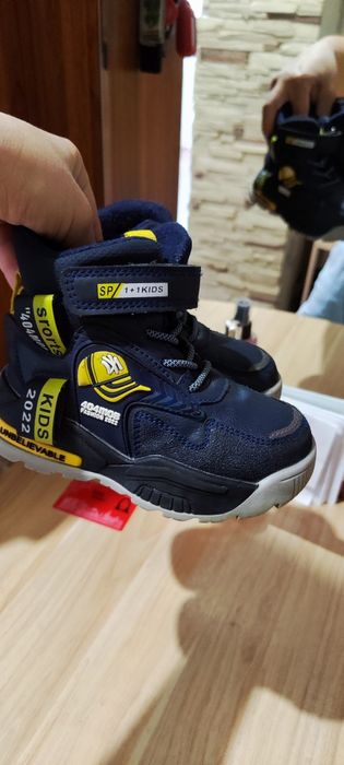 Демисезонные ботинки