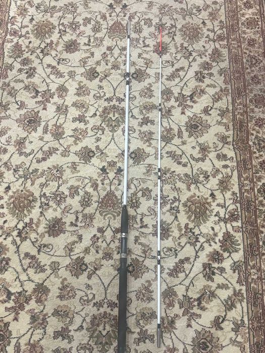 Продам спиннинг.