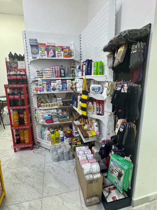Продам стеллажи для магазина