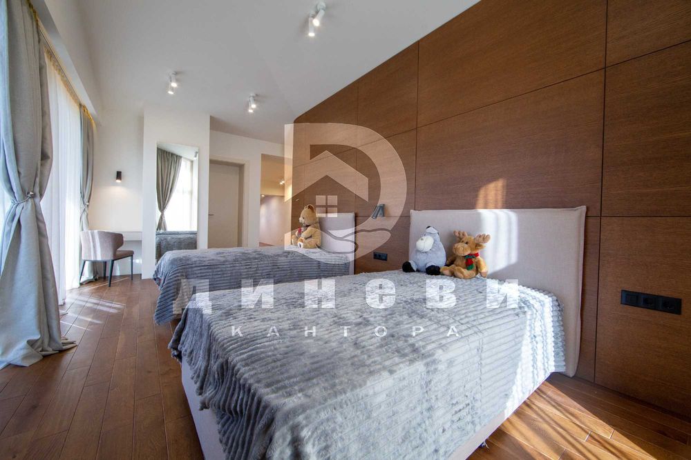 Продава се Къща в Самоков - 201 кв.м за 2254 €/кв.м - Снимка #14