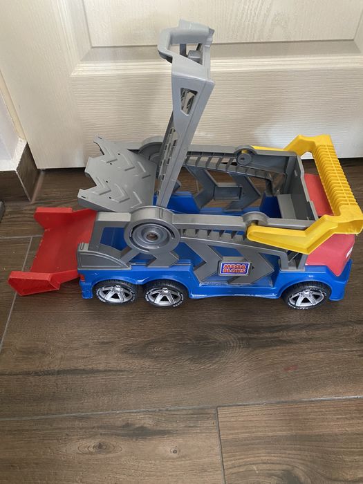 Mașini jucărie băieți ; Tablă cu litere mari magnetice